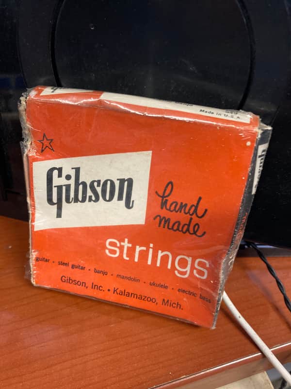Gibson Vintage strings Tenor Banjo 1970’s image 1