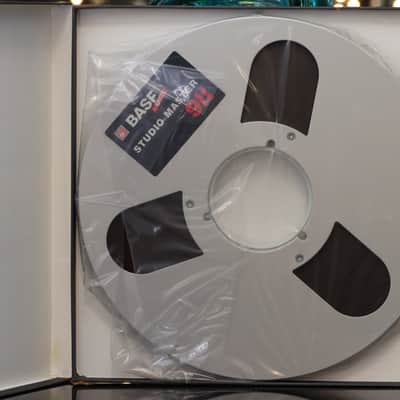 BASF STUDIO MASTER 911 1/4" 10 inches metal reel NEW image 2