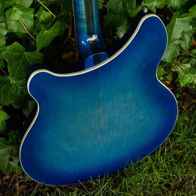 Rickenbacker 360 "Color of the Year" 2007 - Blue Burst image 7