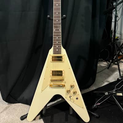 Gibson '70s Flying V 2020 - Present - Classic White image 3