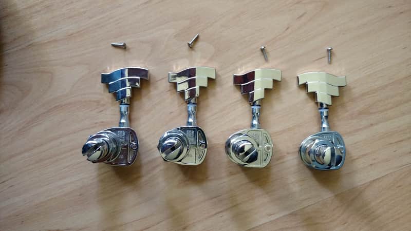 Hagstrom Bass tuners Chrome image 1