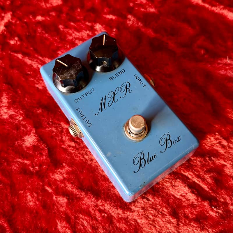 MXR Blue Box octave fuzz 1975 - Script logo original vintage USA analog image 1