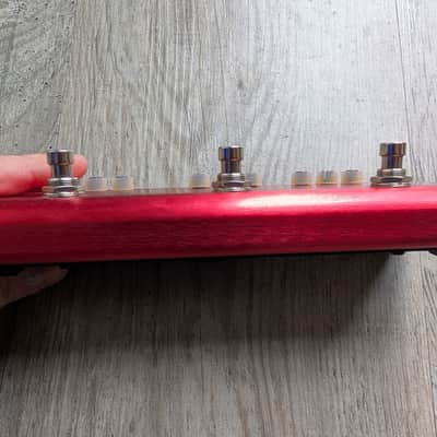 Donner Alpha Force - Red image 2