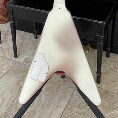 Gibson Brendon Small Snow Falcon V Guitar image 4