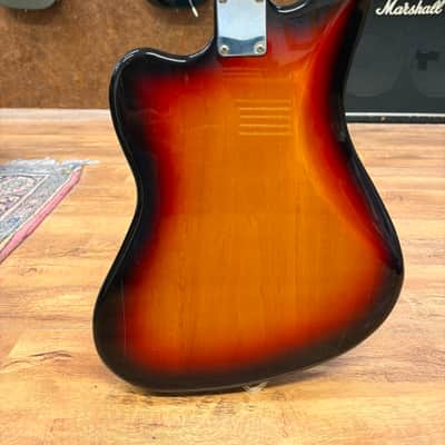 Fender Jaguar Baritone 2004 - Sunburst image 7