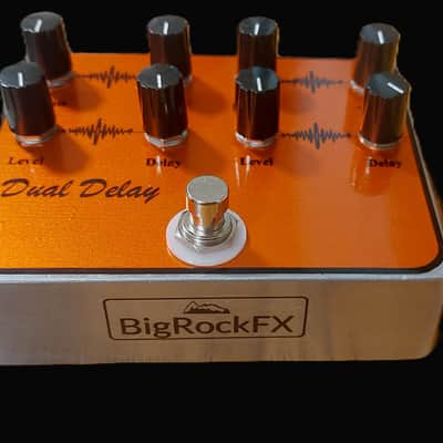 Dual Delay PEDAL Handcrafted in the UK image 4