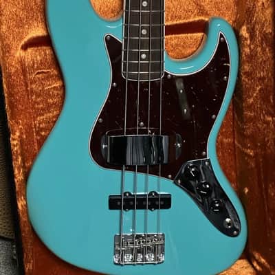Fender American Vintage II '66 Jazz Bass 2022 - Present - Seafoam Green image 1
