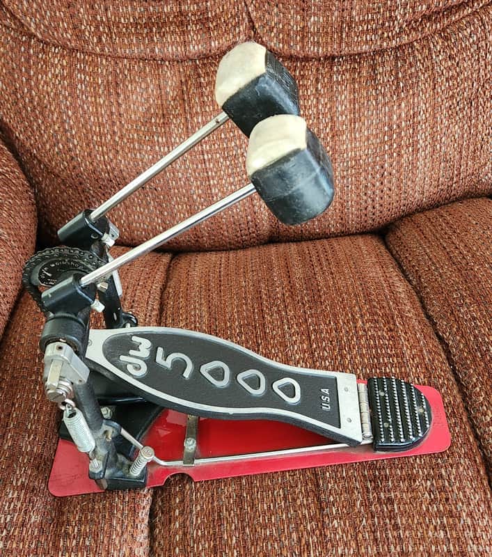 DW double pedal 5000 90s or 2000s? image 1