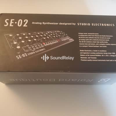 Roland SE-02 - Analog Synth Set - Complete Set - Boxed - Tested image 5