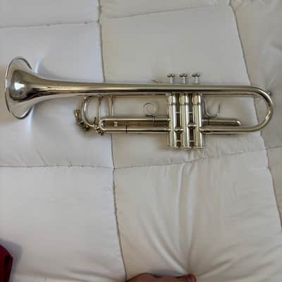 Jupiter JTR1100R Intermediate Bb Trumpet - Silver image 4