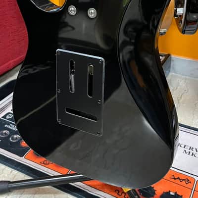 Ibanez Giò Black electric guitar image 4