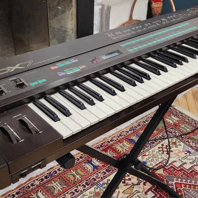 VINTAGE CLASSIC! Yamaha DX7 Keyboard Synthesizer 1983-87 Japan