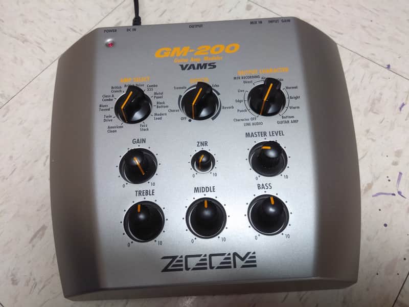 ZOOM GM-200 Guitar Amp Modeler image 1