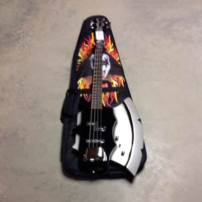 Cort Gene Simmons Axe Bass 2013 Black &Silver image 1