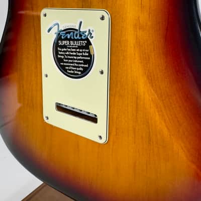 Fender American Deluxe Stratocaster HSS W/ OHSC 2000 - 3 Tone Sunburst image 14