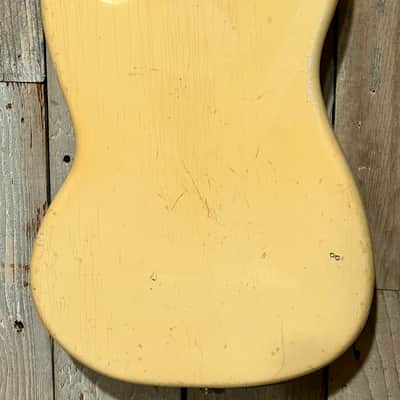 1965 Fender Musicmaster II with Rosewood Fretboard - Olympic White image 11