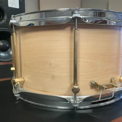 Noble & Cooley 7x13 Solid Shell Classic Snare Drum - Tulip image 2