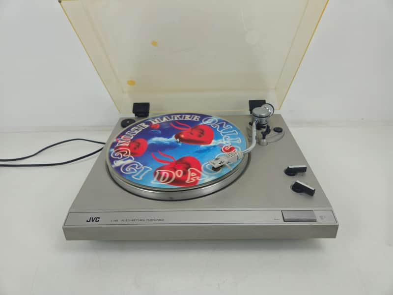 JVC - L-A11 - Auto Return Turntable - New Belt image 1