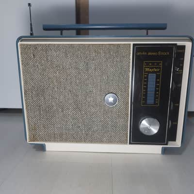Mayfair 8 Track Stereophonic Player With AM/FM Radio Japan image 9