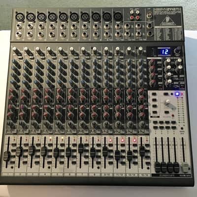 Behringer Xenyx 2442FX 24-Input 4/2-Bus Mixer with Multi-Effects