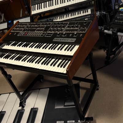 SERVICED & RESTORED Dual Manual PROPHET 10 Rev3 w/ORIGINAL OWNERS MANUAL, MIDI, Foot switch pedals, Road case, & Specs sheet - Sequential Circuits SCI image 5