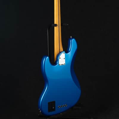 Fender American Ultra II Jazz Bass Noble Blue image 10
