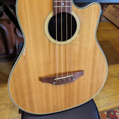 Applause by Ovation AE40 Acoustic Electric Short Scale Bass Guitar