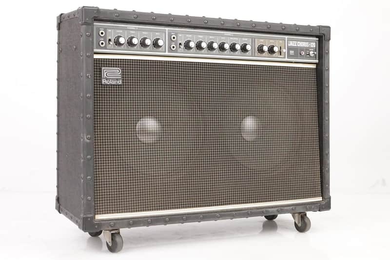 Roland JC-120 Jazz Chorus 2-Channel 120-Watt 2x12" Guitar Combo 1975 - 1993 image 3