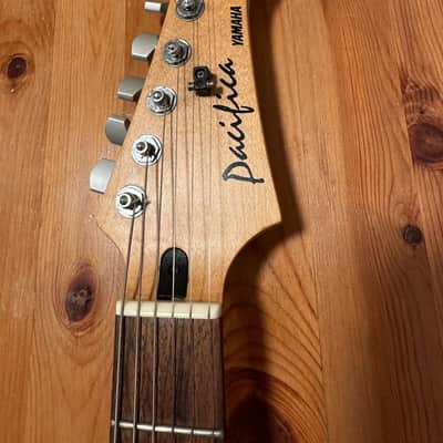 Yamaha Pacifica PAC812w - w DiMarzio ToneZone. PushPull pod. Electric Guitar image 7