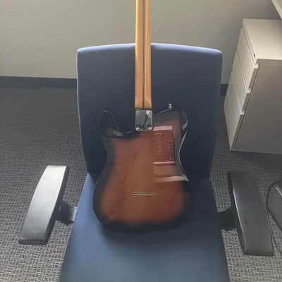 Fender Vintera II '50s Nocaster with Maple Fretboard 2023 - 2026 - 2-Color Sunburst, w/SKB molded hybrid case image 3