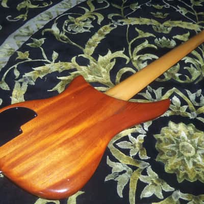Alembic Epic 5 String Bass 1994 Natural image 12