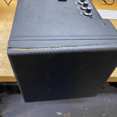 Fender Mustang V Guitar Amp Head image 12