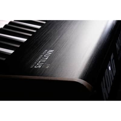 Korg Nautilus 61 AT Synthesizer Workstation with Aftertouch image 6