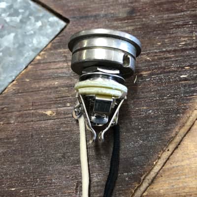 Real Life Relics Nickel Electrosocket Telecaster® Jack Plate Cup with Pure Tone Jack Cloth Wire image 4