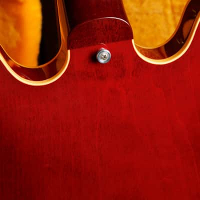 Gibson Custom 1961 ES-335 Reissue VOS 60s Cherry Semi-Hollow Electric Guitar image 17