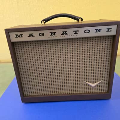 Magnatone Starlite 8w 1x10 Combo Amp w/ Reverb 2026 - Brown image 2