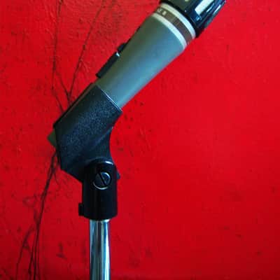 Vintage RARE 1980's Shure 517SA / 515SA dynamic cardioid microphone w accessories Hi Z PE54 PE54D image 9