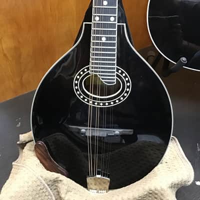Eastman MD404-BK Oval Hole A-Style Mandolin 2010s - Black image 3