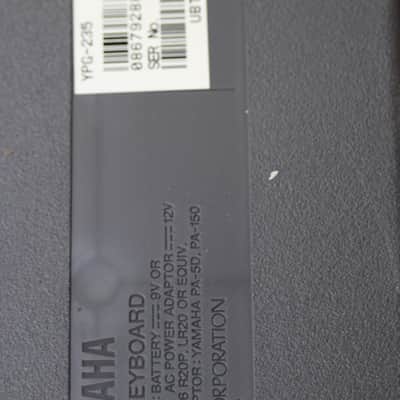 Yamaha ypg-235 keyboard - Silver image 9