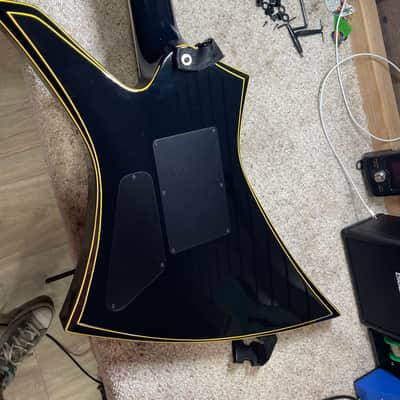 Jackson USA SE2 Kelly 2022 SE2 Kelly USA 2022 Black Gloss with Custom Pinstripes image 4