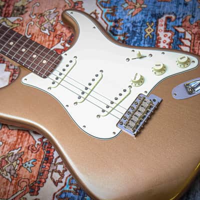 FENDER USA Custom Shop Post-Modern Stratocaster "Firemist Gold + Rosewood" (2017) image 6