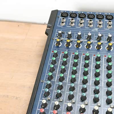 Yamaha MG166CX-USB 16-Channel 4-Bus Rack-Mountable Mixer with USB CG0142P image 7
