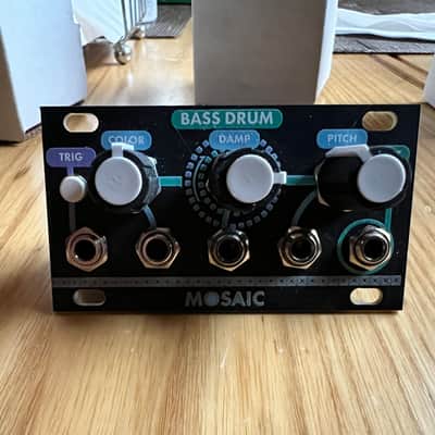 Mosaic Bass Drum 1U - Black image 1