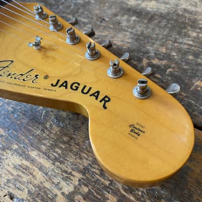 Fender Japan Jaguar 1966 Reissue P-Serial CIJ 1999-02 Alder Three Tone Sunburst image 7
