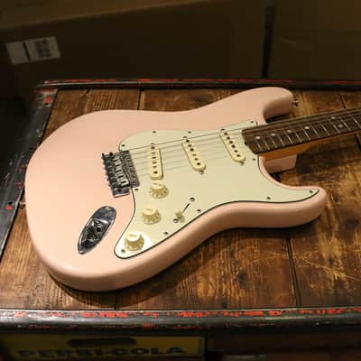 Fender American Original '60s Stratocaster with Rosewood Fretboard 2020 - 2022 - Shell Pink image 4