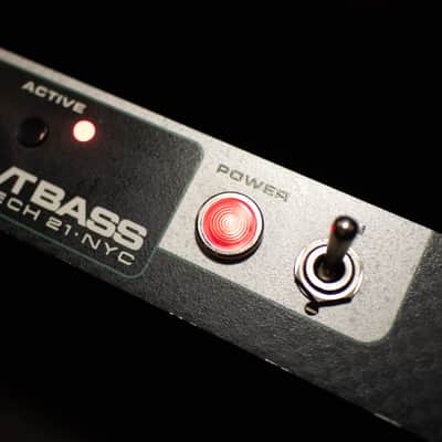 Tech 21 SansAmp VT Bass Rackmount Preamp image 1