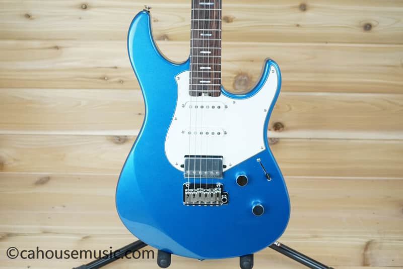 Yamaha PACS+12 Pacifica Standard Plus - Sparkle Blue image 1