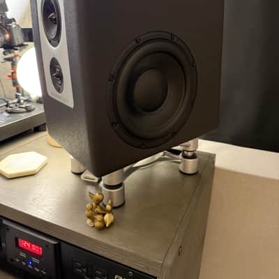 Barefoot Sound Footprint 01 Three-Way Active Studio Monitor - Pair 2017 - Present - Black image 2