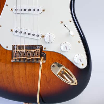 Fender 60th Anniversary Commemorative Fender Stratocaster (2013) image 6