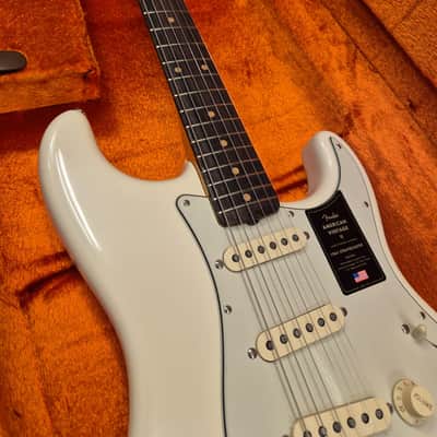 Fender American Vintage II 1961 Stratocaster Olympic White image 8